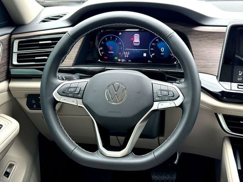 New 2026 Volkswagen Atlas SEL AWD/4WD image 21