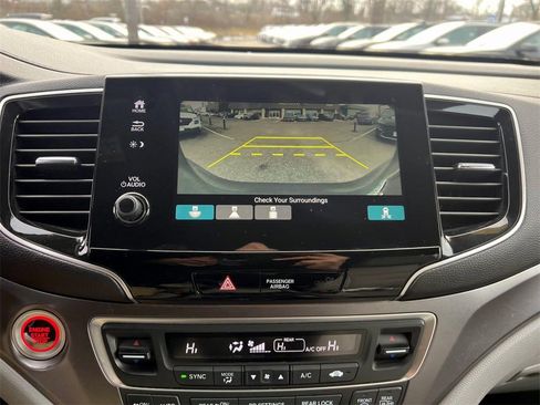Used 2019 Honda Pilot EX image 25