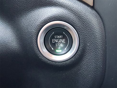 Certified 2022 Chevrolet Silverado 1500 High Country image 21