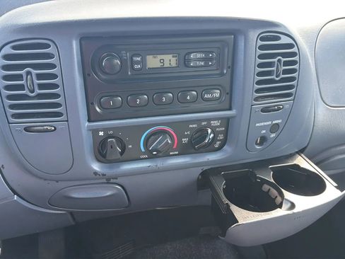 Used 2000 Ford F150 2WD Regular Cab image 12