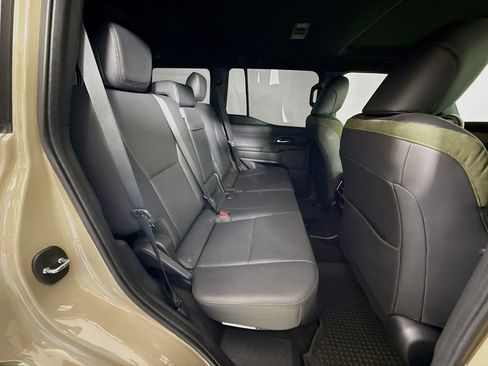 Used 2024 Lexus GX 550 AWD/4WD image 29