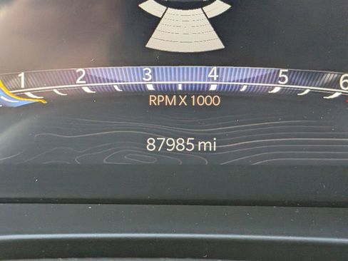 Used 2022 Jeep Grand Cherokee Limited image 23