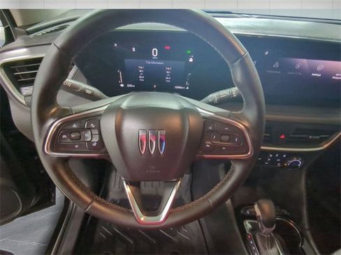 Certified 2024 Buick Encore GX Preferred w/ Comfort Package image 11