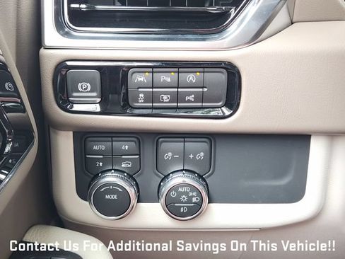 New 2026 GMC Yukon Denali AWD/4WD image 16
