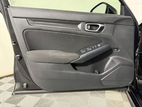 Used 2025 Honda Civic LX image 10