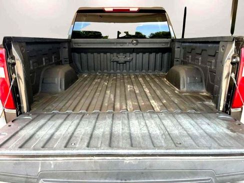 Used 2021 Chevrolet Silverado 1500 RST AWD/4WD image 18