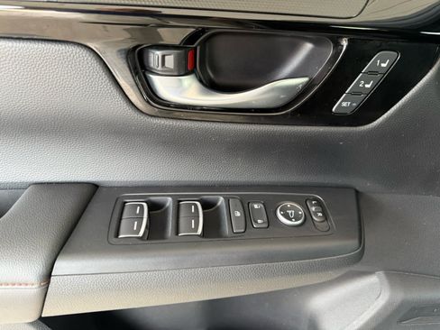 Used 2023 Honda CR-V Sport Touring image 12