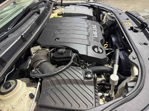 Used 2010 Buick LaCrosse CXL image 28