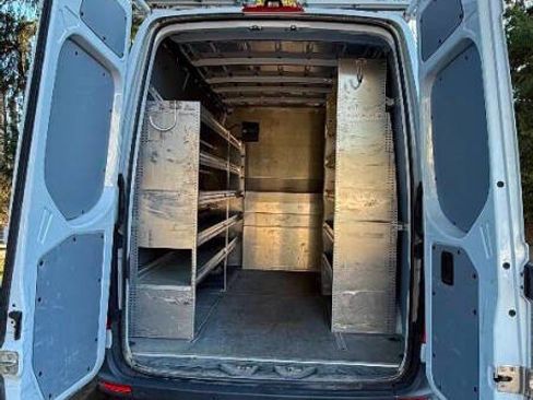 Used 2019 Mercedes-Benz Sprinter 144 image 17