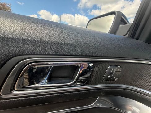 Used 2019 Ford Explorer Sport w/ Equipment Group 401A AWD/4WD image 48