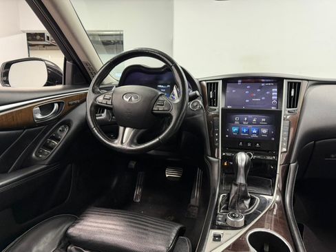 Used 2015 INFINITI Q50 4dr Sdn Premium AWD w/ Deluxe Touring Package image 42