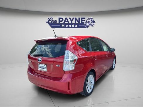 Used 2012 Toyota Prius V Five FWD image 8