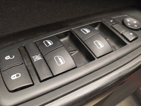 Used 2014 Jeep Cherokee Sport AWD/4WD image 27