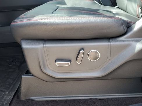 Used 2023 Ford Expedition Limited RWD image 20