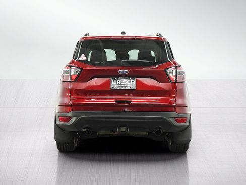 Used 2017 Ford Escape SE w/ SE Leather Comfort Package AWD/4WD image 4