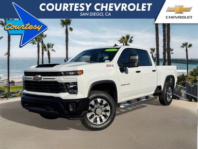 Used 2025 Chevrolet Silverado 2500 Custom w/ Custom Value Package