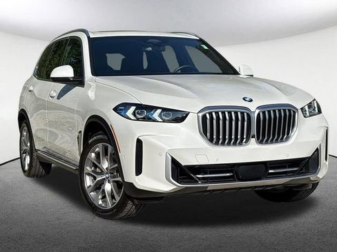 Used 2026 BMW X5 xDrive40i AWD/4WD image 2
