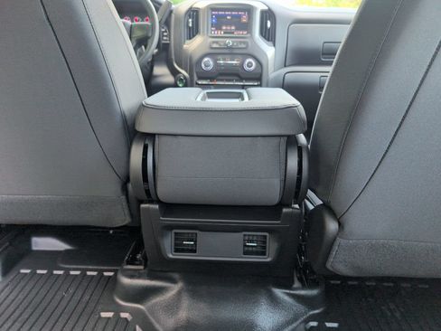 New 2026 Chevrolet Silverado 1500 W/T w/ Z71 Off-Road Package AWD/4WD image 29