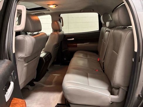 Used 2011 Toyota Tundra Limited w/ Memory Pkg image 15