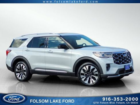 Certified 2025 Ford Explorer Platinum w/ LUX Leather Package image 1