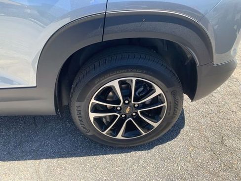 Used 2026 Chevrolet TrailBlazer LT w/ Driver Confidence Package AWD/4WD image 38