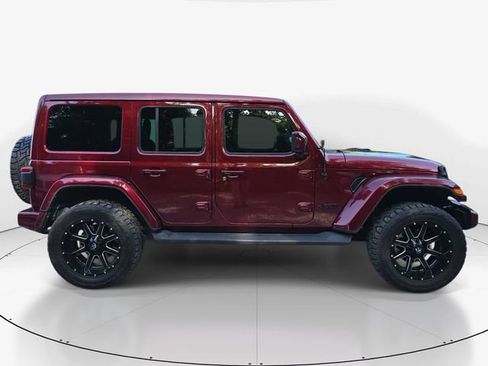 Used 2021 Jeep Wrangler Unlimited Sahara AWD/4WD image 4