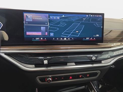 Certified 2026 BMW X7 xDrive40i AWD/4WD image 16