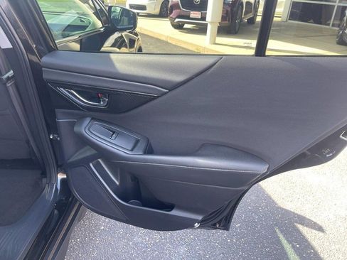 Used 2021 Subaru Outback Premium image 15