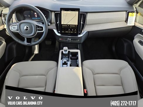 New 2026 Volvo XC90 B6 Plus w/ Protection Package Premier image 24