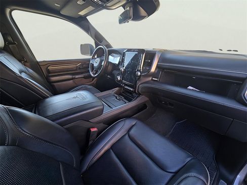 Used 2022 RAM 1500 Limited image 40