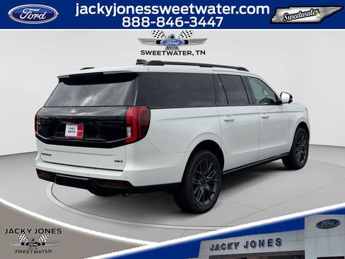 New 2027 Ford Expedition Max Platinum w/ Stealth Appearance Package RWD image 5