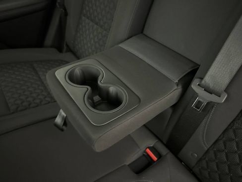 Used 2022 Chevrolet Blazer LT FWD image 32
