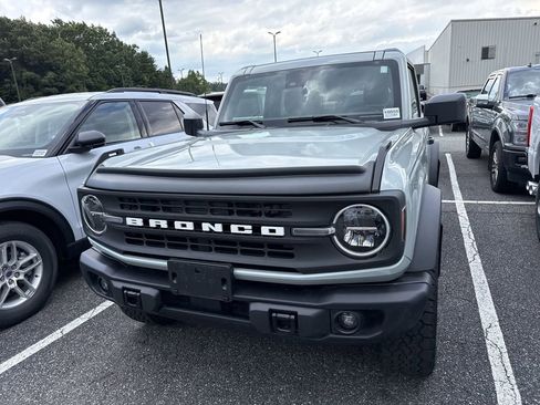 Used 2024 Ford Bronco Black Diamond AWD/4WD image 4