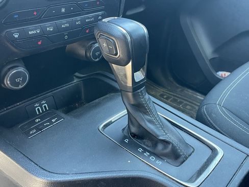 Used 2019 Ford Ranger XLT w/ Equipment Group 302A Luxury image 9