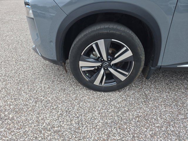 Used 2023 Nissan Rogue SL w/ SL Premium Package FWD image 7
