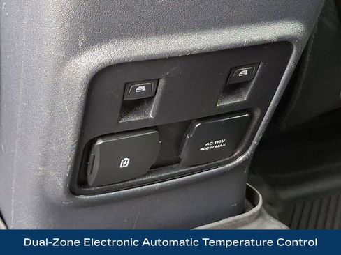 Used 2022 Ford Bronco Badlands w/ Sasquatch Package image 14