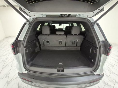 New 2026 GMC Acadia Elevation w/ Black Edition FWD image 27