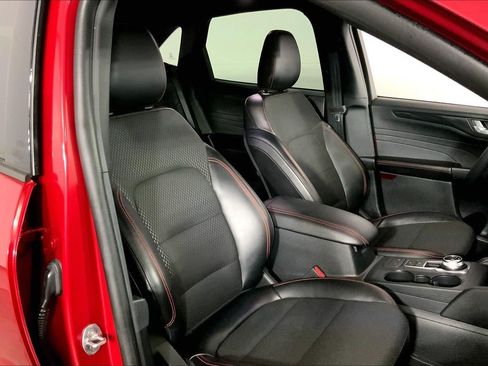Used 2025 Ford Escape ST-Line FWD image 7