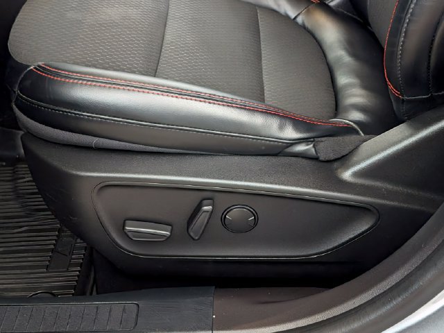 Certified 2023 Ford Escape ST-Line Elite AWD/4WD image 13