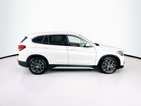 Used 2021 BMW X1 sDrive28i image 10