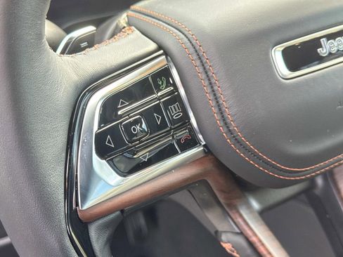 New 2025 Jeep Grand Cherokee Summit w/ Obsidian Package image 22