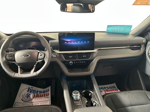 New 2026 Ford Explorer Tremor w/ Tremor Convenience Package image 28