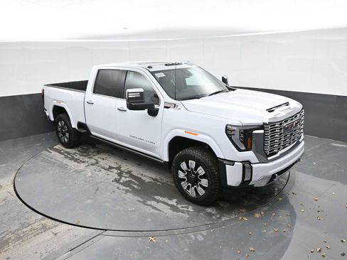 New 2026 GMC Sierra 2500 Denali w/ Denali Reserve Package image 29