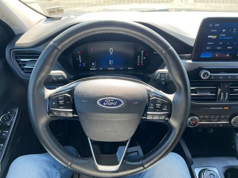 Used 2023 Ford Escape Active AWD/4WD image 17