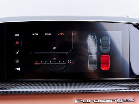 Used 2024 Ferrari Purosangue AWD/4WD image 59