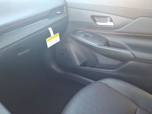 New 2026 Nissan Sentra SR image 24