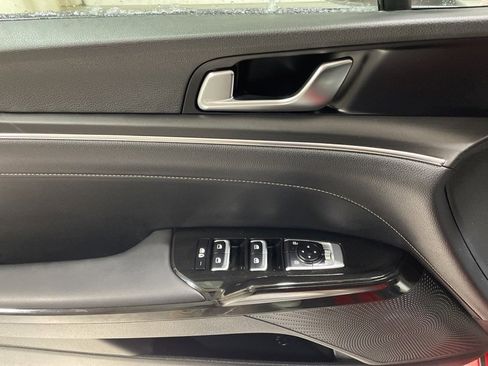 Used 2025 Kia K5 GT-Line image 19