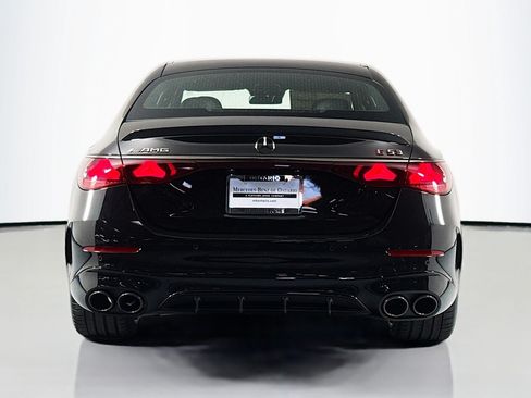New 2026 Mercedes-Benz E 53 AMG e 4MATIC Sedan image 3