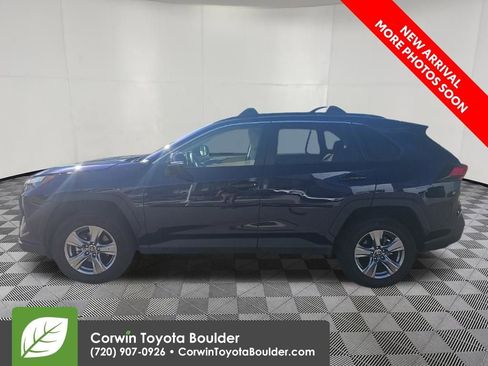 Used 2023 Toyota RAV4 XLE w/ Convenience Package AWD/4WD image 4