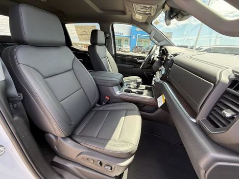 New 2026 GMC Sierra 1500 SLT RWD image 35